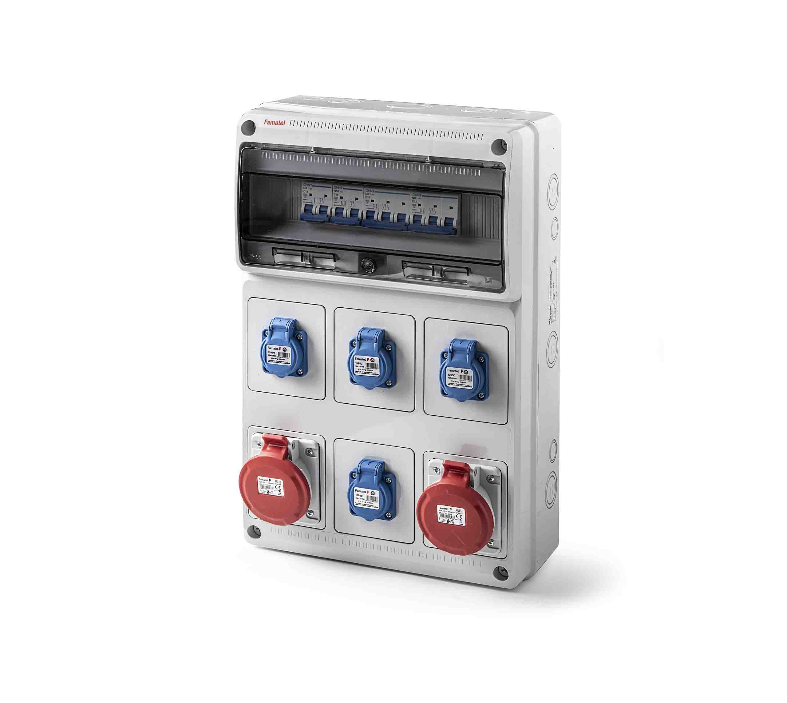 Envolvente 16 módulos con protecciones IP54