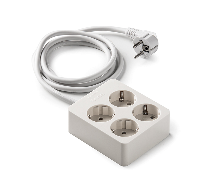 Base 4 sockets 16A square + 1,5m m cable