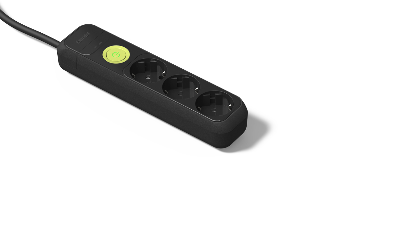 Base 3 sockets 16A and switch + 1.5m m cable