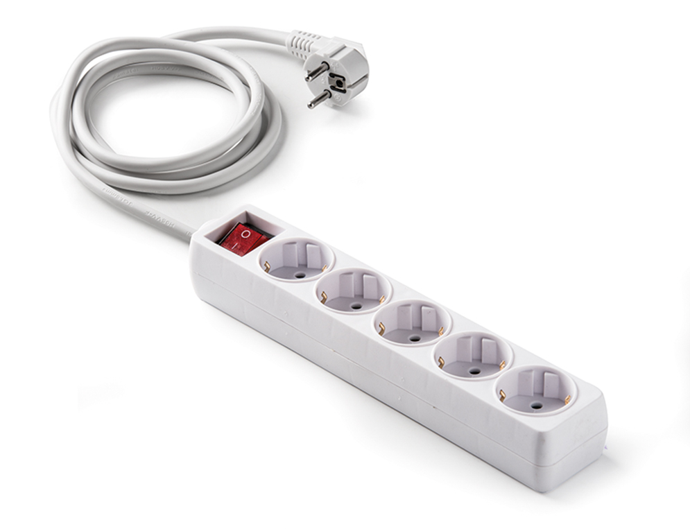 Base 5 sockets 16A and switch + 1.5m cable