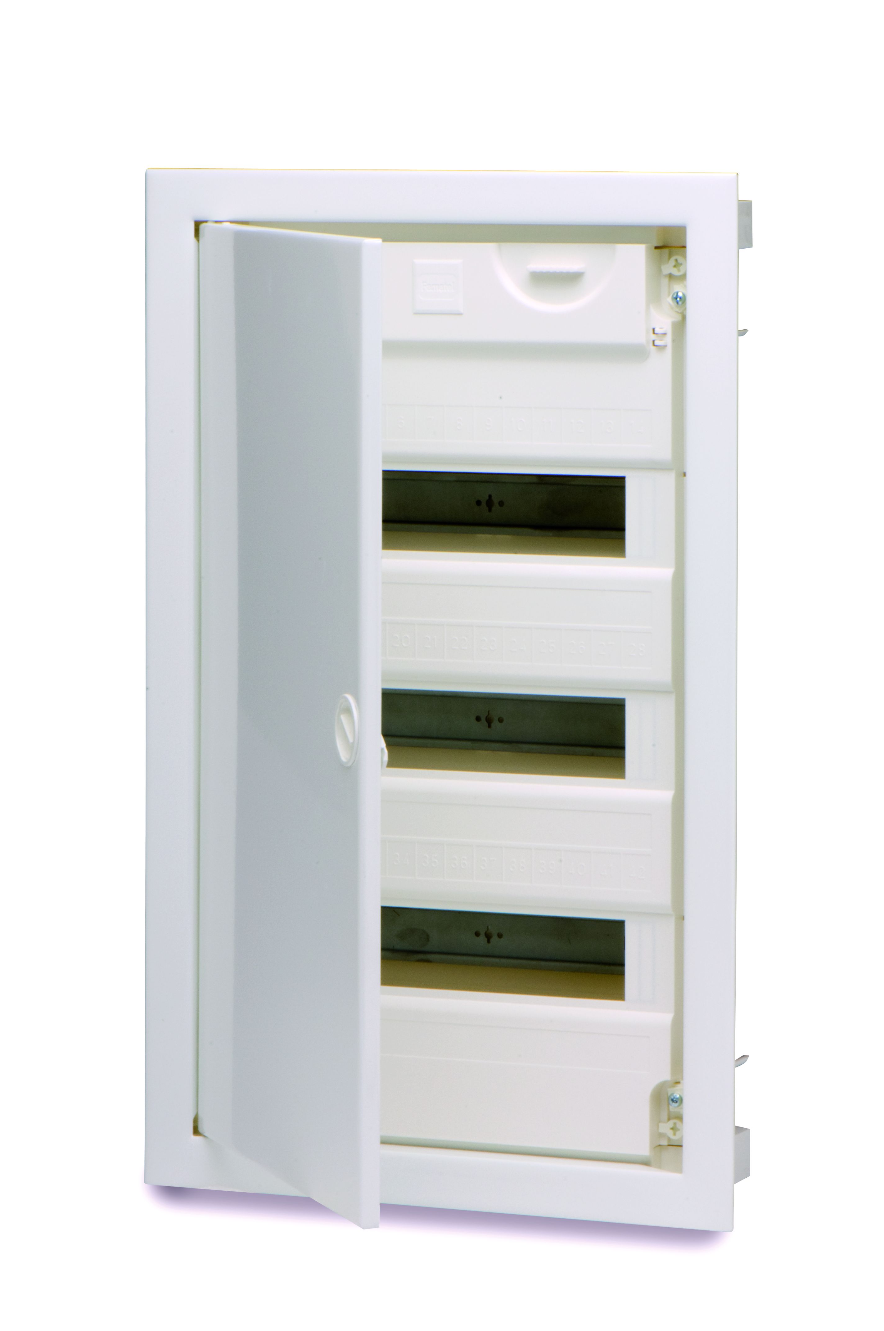 Armoire encastrée en métal 42 modules