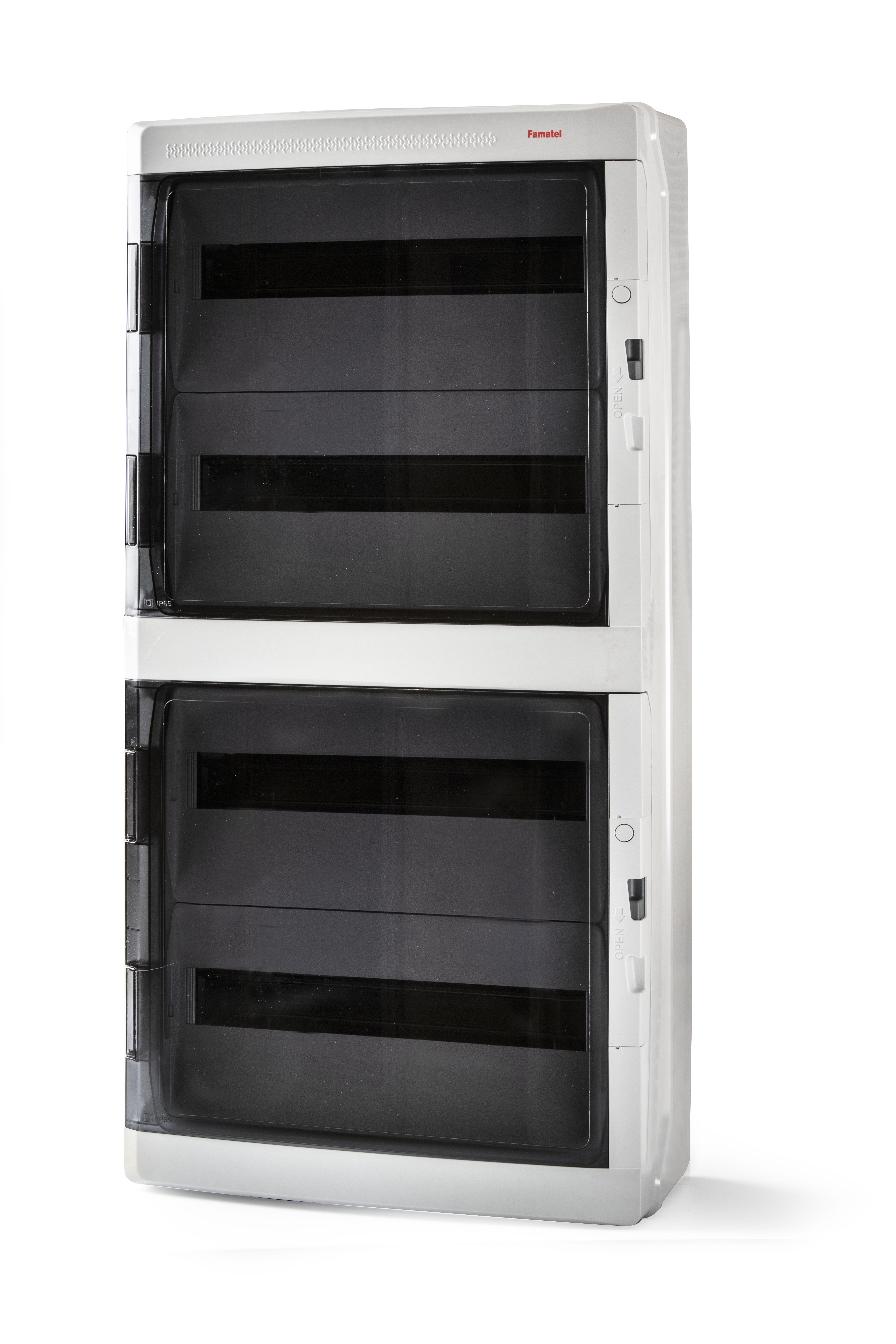 Boîtier de 72 modules montés en surface