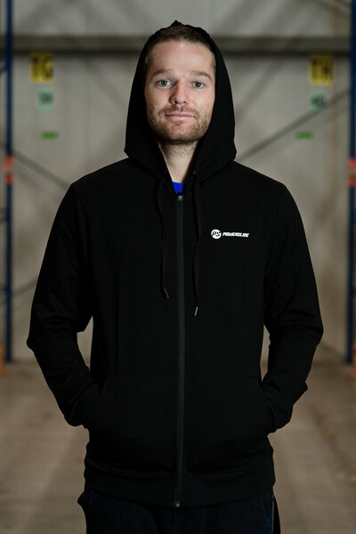 http://d7rh5s3nxmpy4.cloudfront.net/CMP2909/2/PR4363BI9146_940255_36030_Powerslide_WLTS_Zip_Hoodie_SZ4.jpg