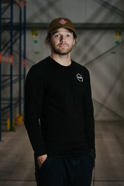 http://d7rh5s3nxmpy4.cloudfront.net/CMP2909/2/PR4377BI8842_700998_36035_USD_Heritage_Longsleeve_SZ4.jpg