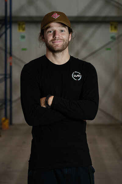 USD - Heritage Longsleeve - in action