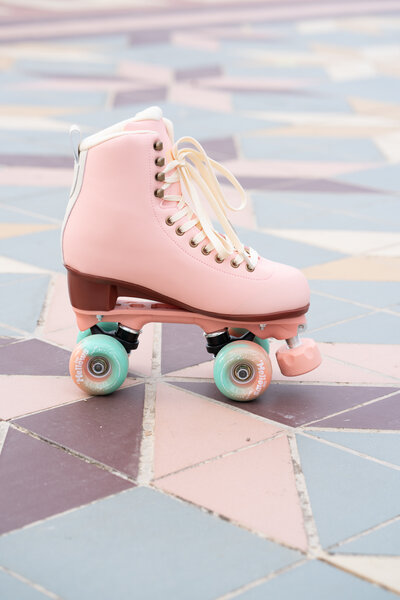 http://d7rh5s3nxmpy4.cloudfront.net/CMP2909/2/PR751BI14015_810662_34957_Melrose_Elite_Dusty_Rose_SZ4.jpg