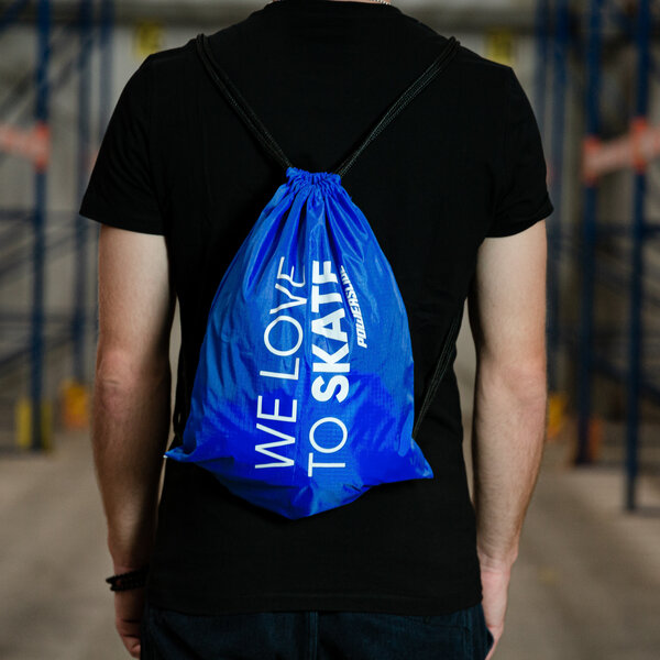 http://d7rh5s3nxmpy4.cloudfront.net/CMP2909/2/PR892BI8814_200627_35945_Promo_Bag_Blue_SZ4.jpg