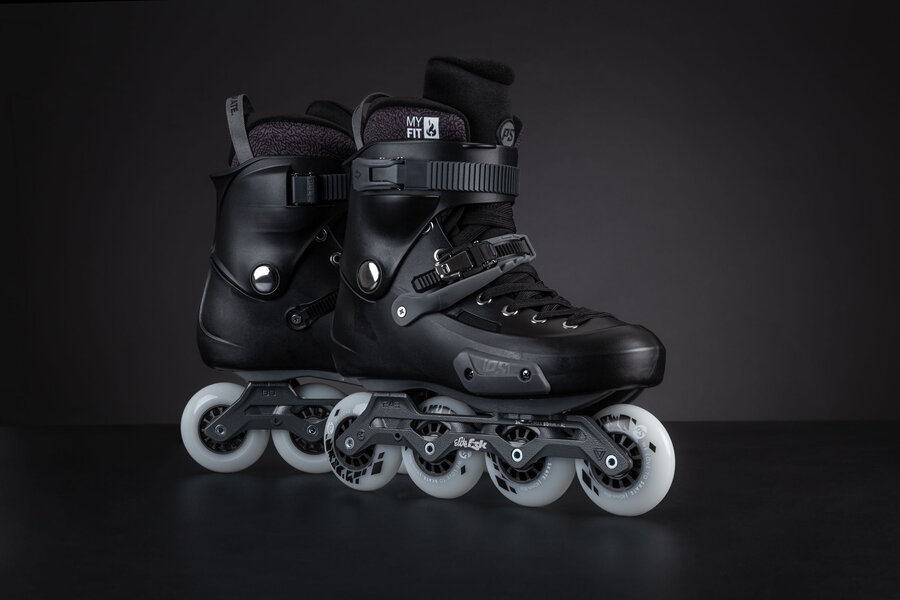 Zoom Pro 80 Black - Powerslide - Urban Inline Skates - In Action 1