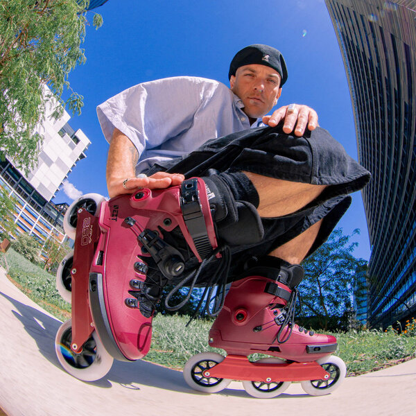 Next 2.0 110 PDS Merlot - Powerslide - Urban Inline Skates - In Action 1