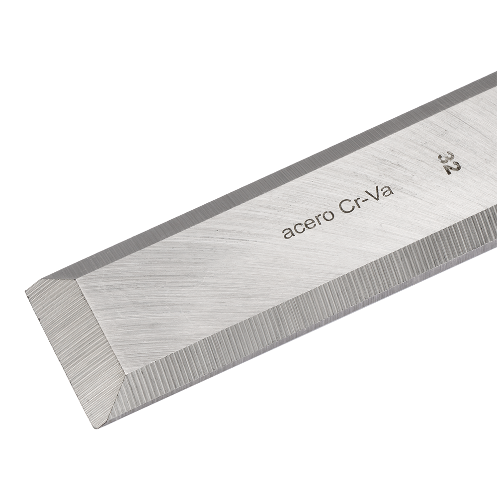 Chisel with wooden handle 32 mm / 465132 Bellota