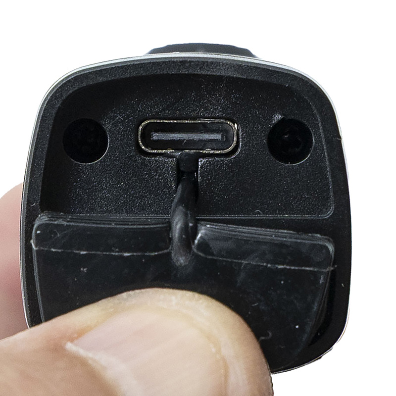 Luz led recargable 1200 Lumen EWL013 - RuedaQrueda