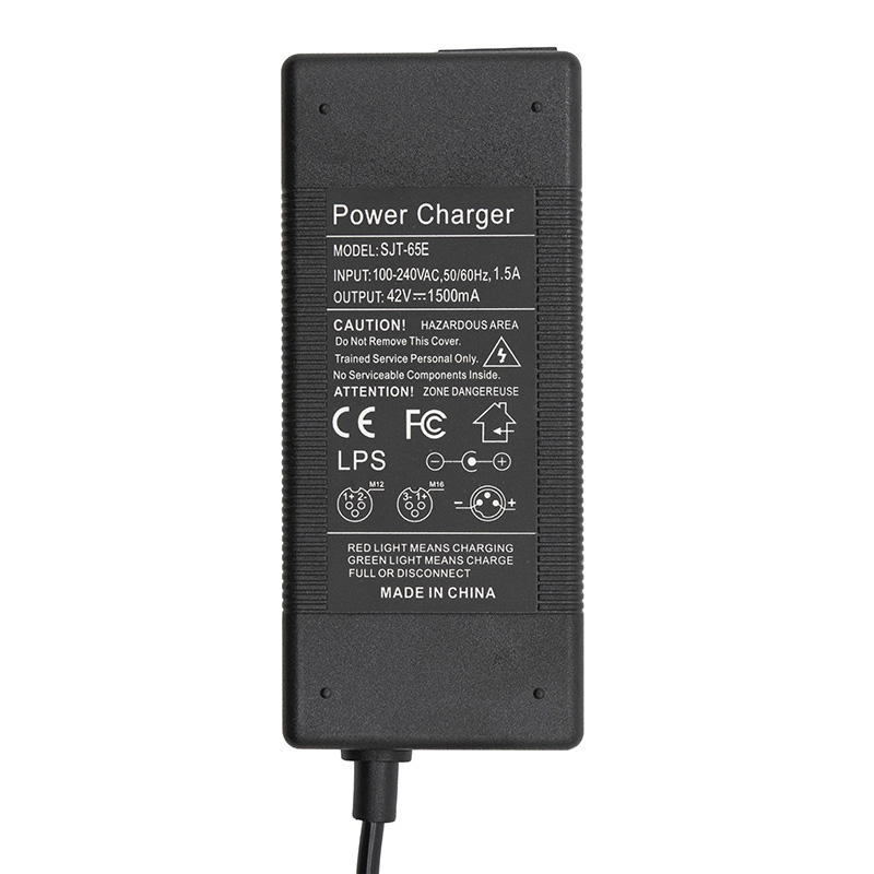 Cargador Xiaomi M365 42V 1,5A - RuedaQrueda