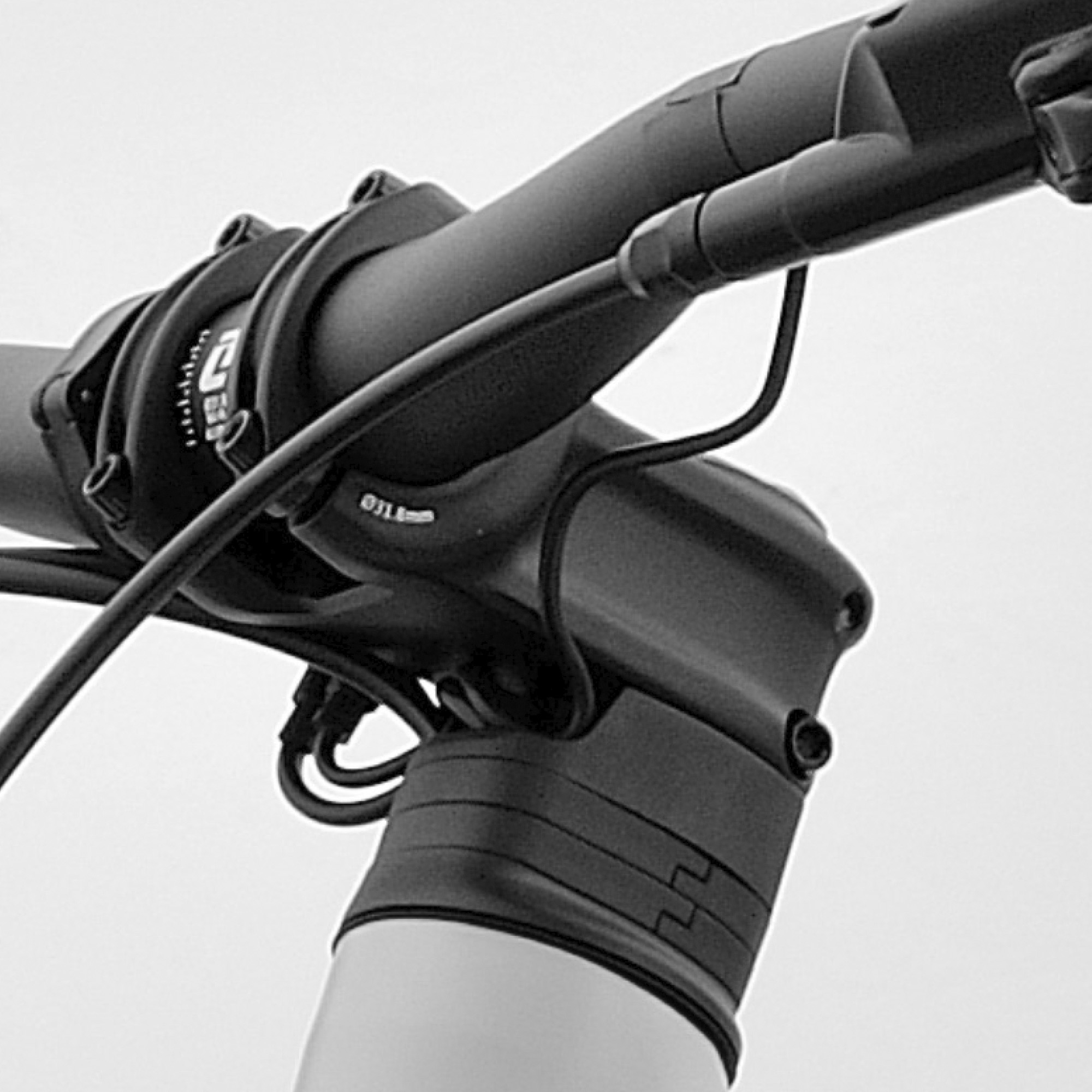 ZEPHIR +Plus ebike MTB Verde militar - RuedaQrueda