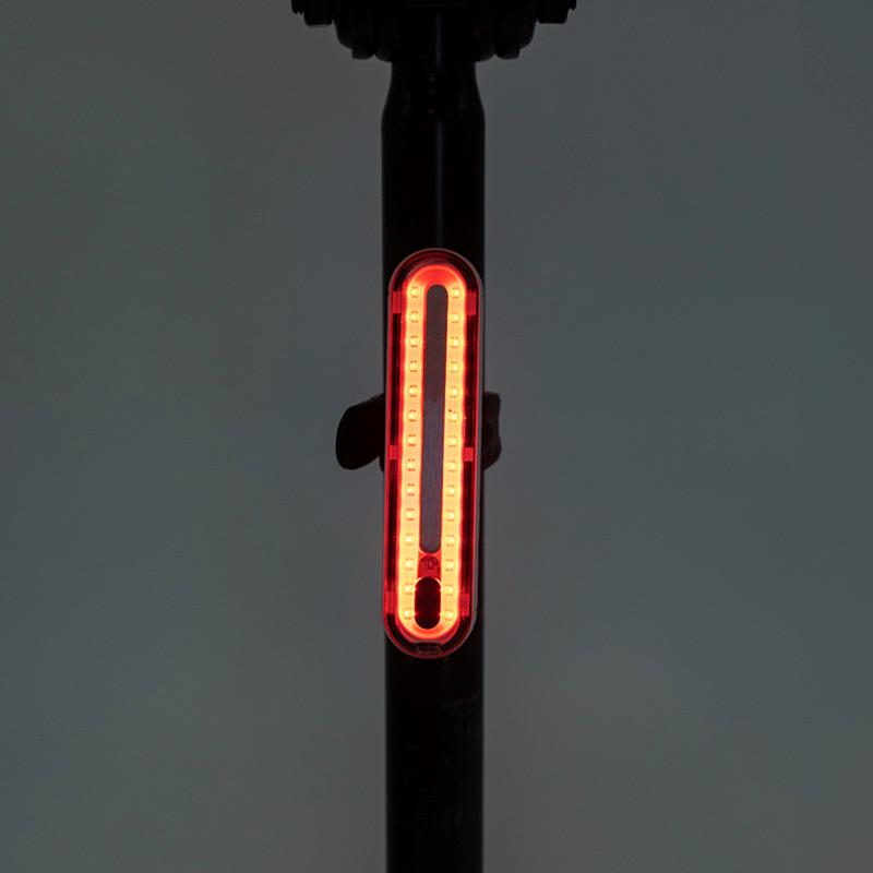 Luz led recargable trasera EWL002