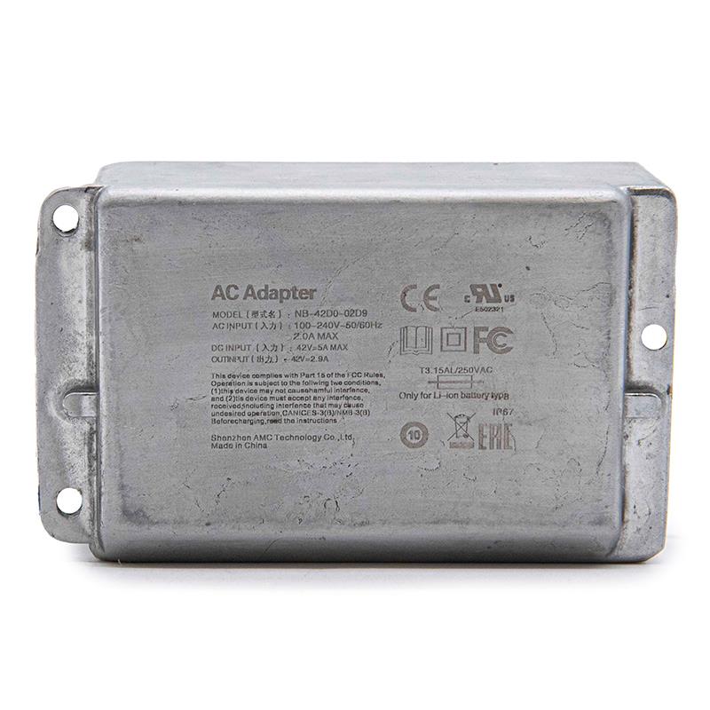 Cargador interno 36V 2A para Ninebot Max G30 - RuedaQrueda