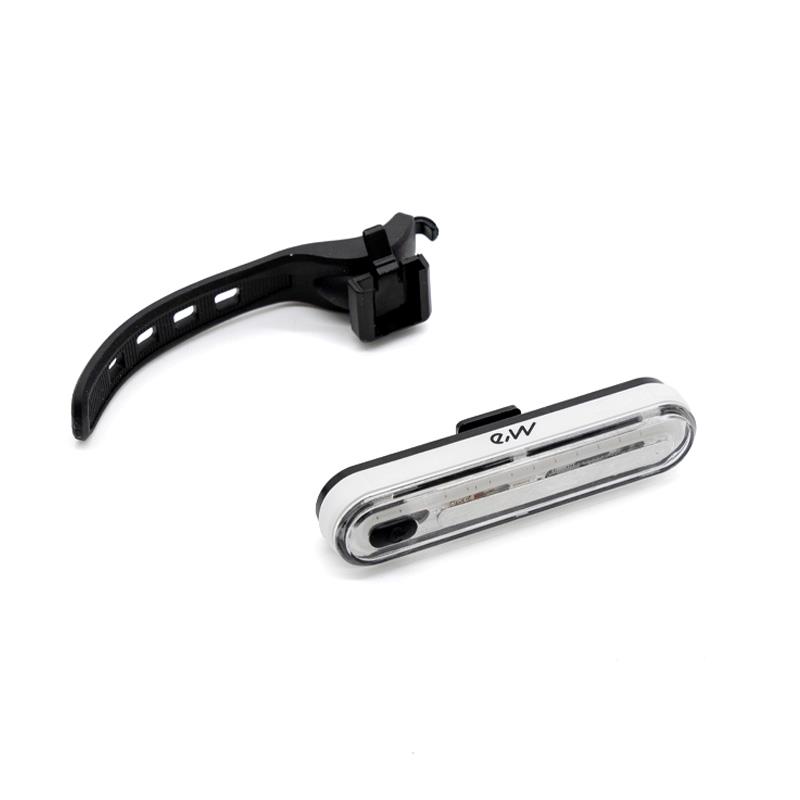 Luz led recargable trasera EWL002 - RuedaQrueda