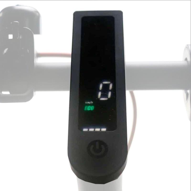 Protector de silicona impermeable negro para display recto - RuedaQrueda