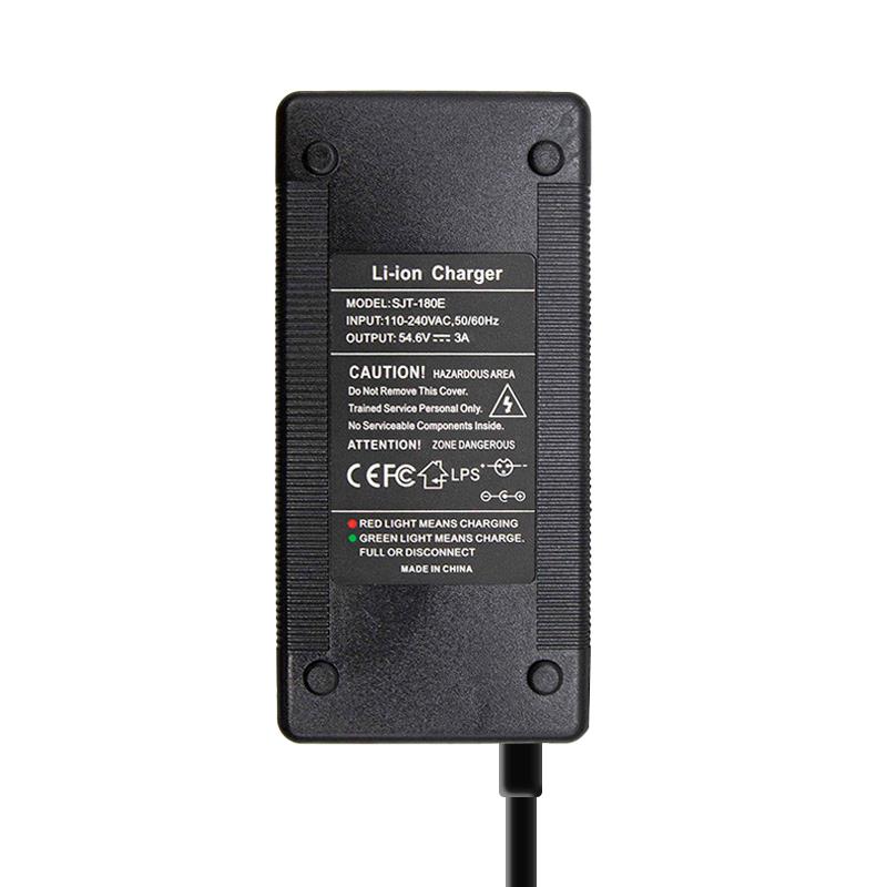 Cargador 48V (salida 54,6v) 3A conector DC 5,5x2,5mm - RuedaQrueda