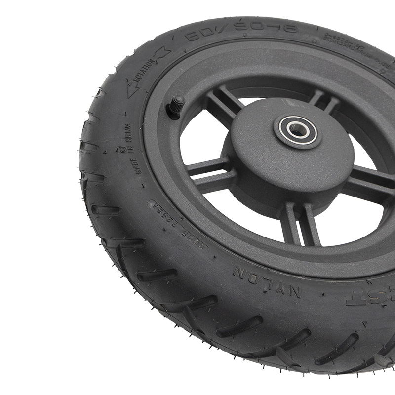 Llanta con neumático tubeless CST 60/90-8 para Xiaomi Mi5 Plus - RuedaQrueda