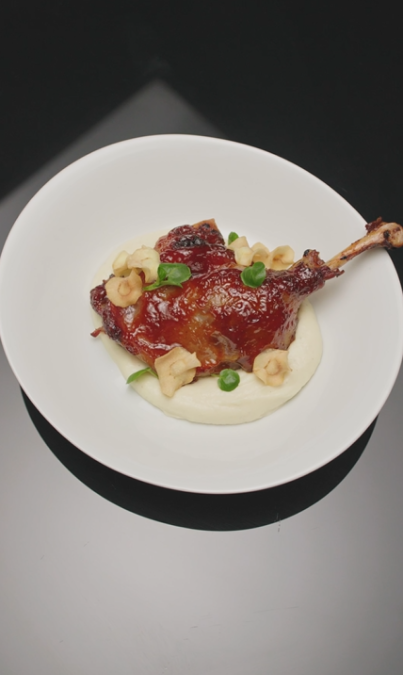 Confit de pato glaseado