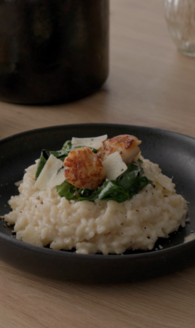 Risotto de vieiras y parmesano