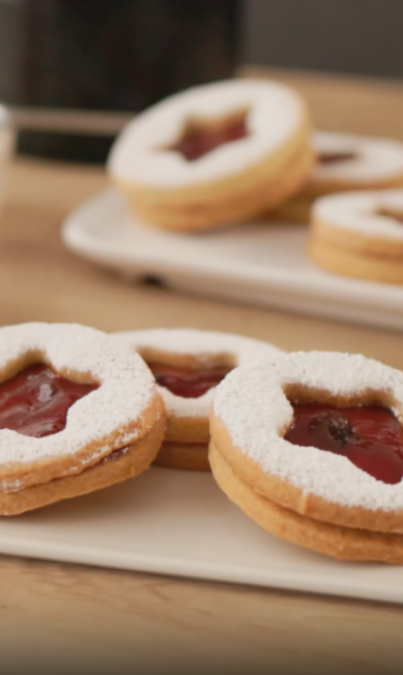 Star Cookies con mermelada de fresa