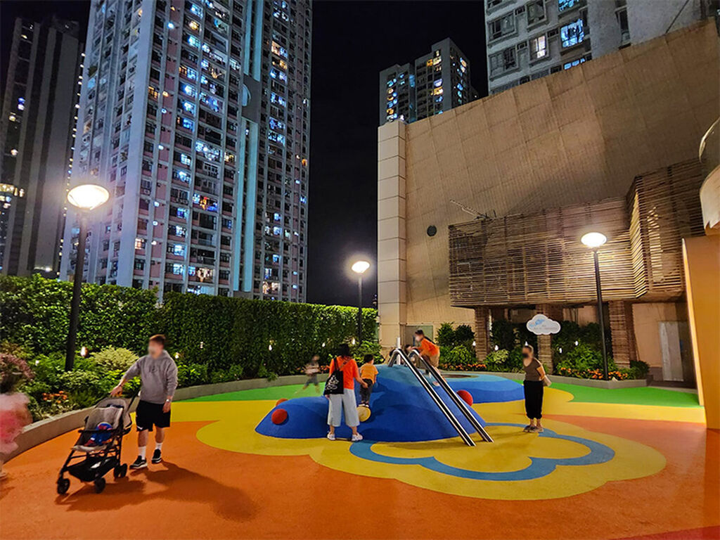 Tsuen Wan Plaza Playground