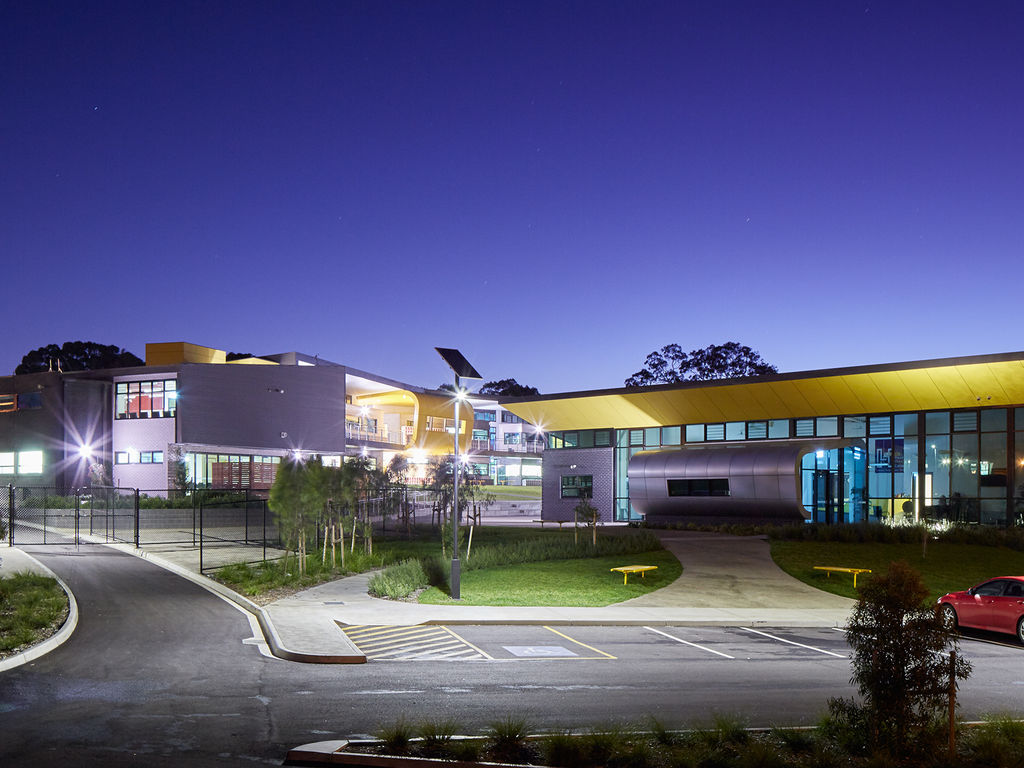 HazelGlen College, Australia LIGMAN PL