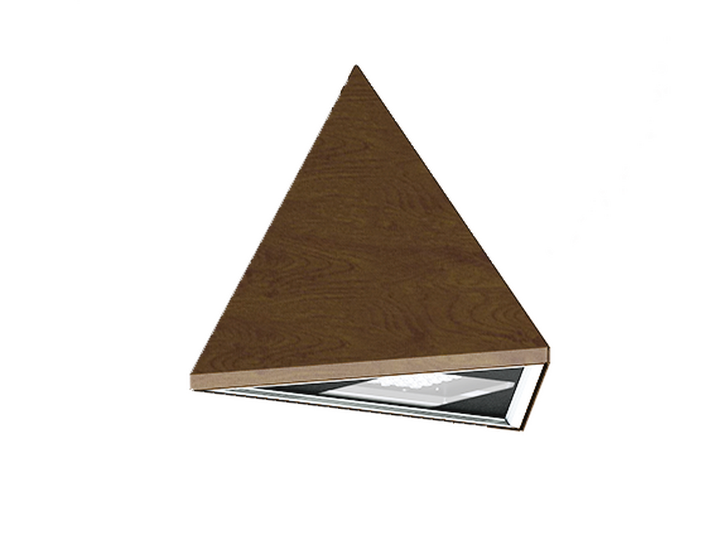 TRIANGLE 9
