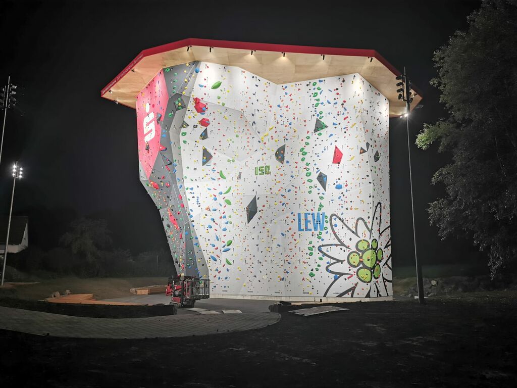 Sparkassen Arena DAV Climbing Center Illertissen