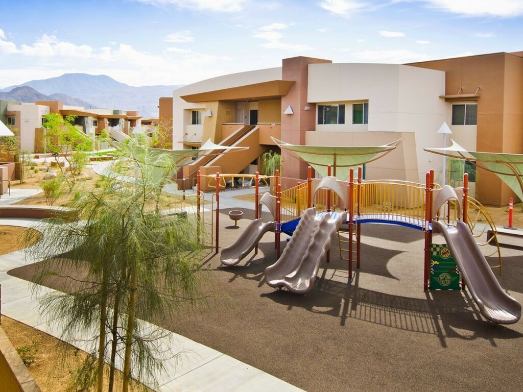 Coral Mountain Apartments