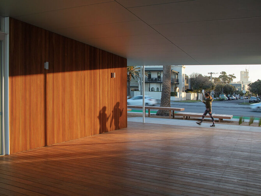 South Melbourne Life Saving Club