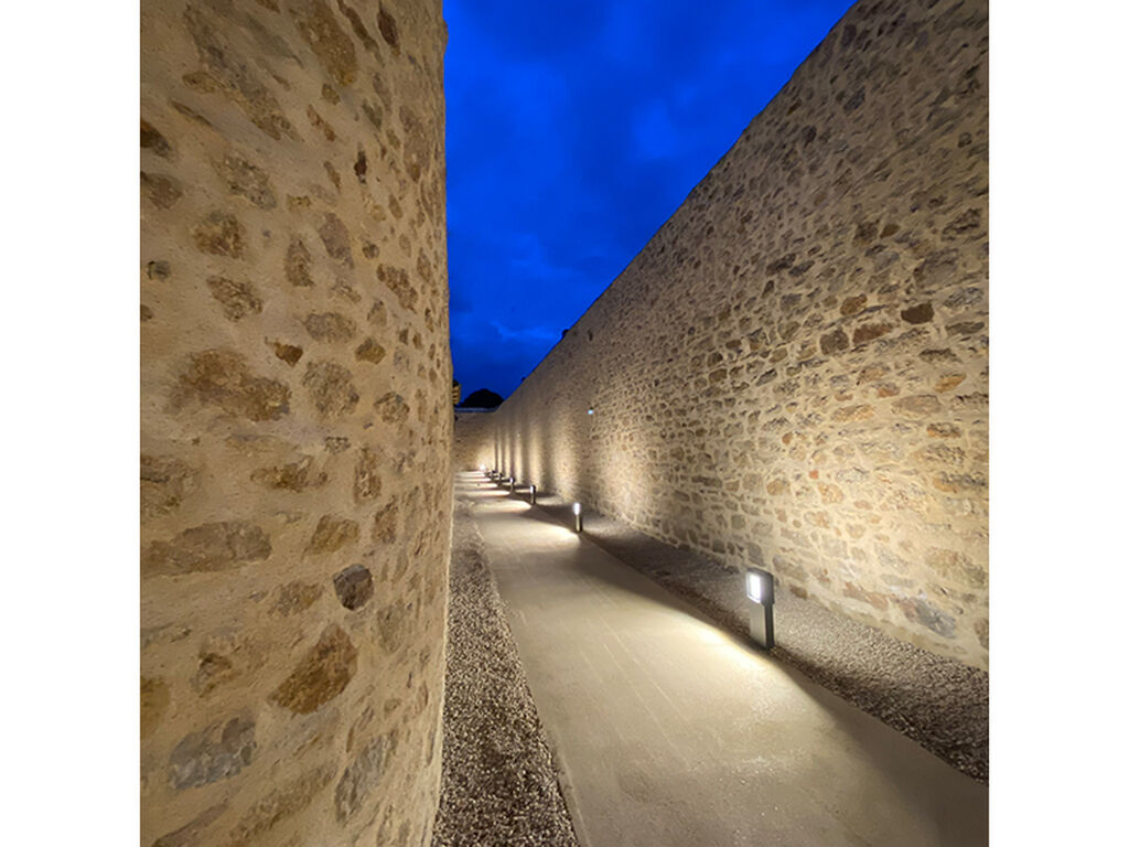 Inseac Guingamp (old city jail)