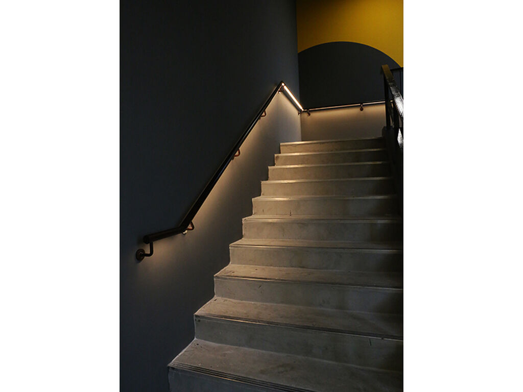 The LANTERN Building, Handrail system