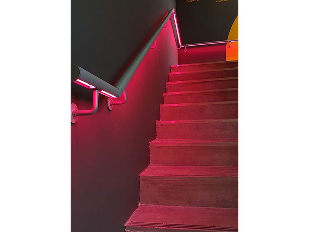 The LANTERN Building, Handrail system