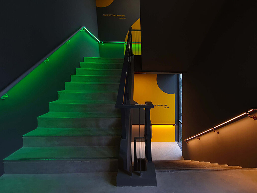 The LANTERN Building, Handrail system