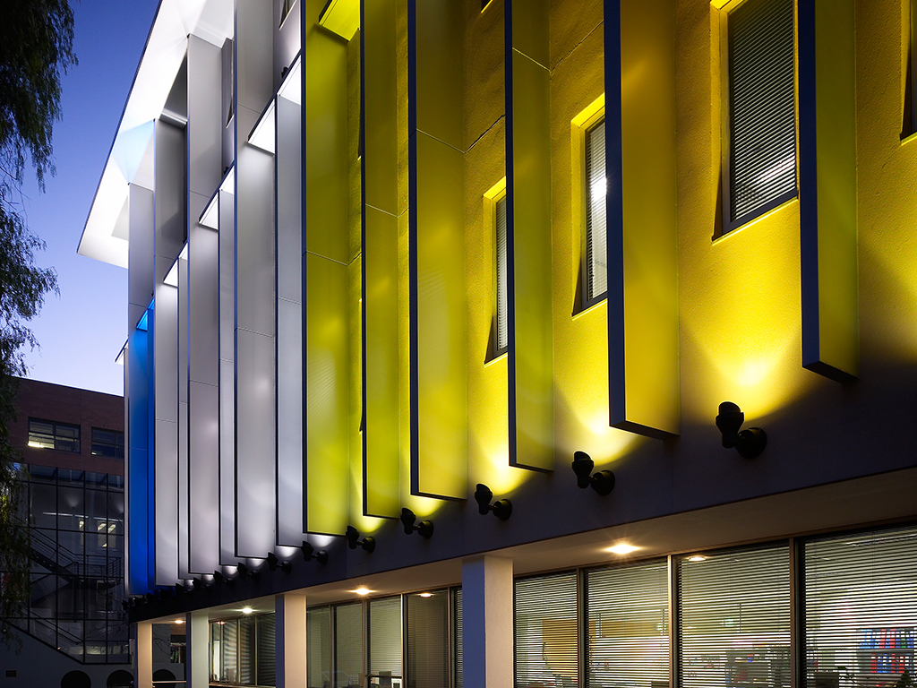 Swinburne University