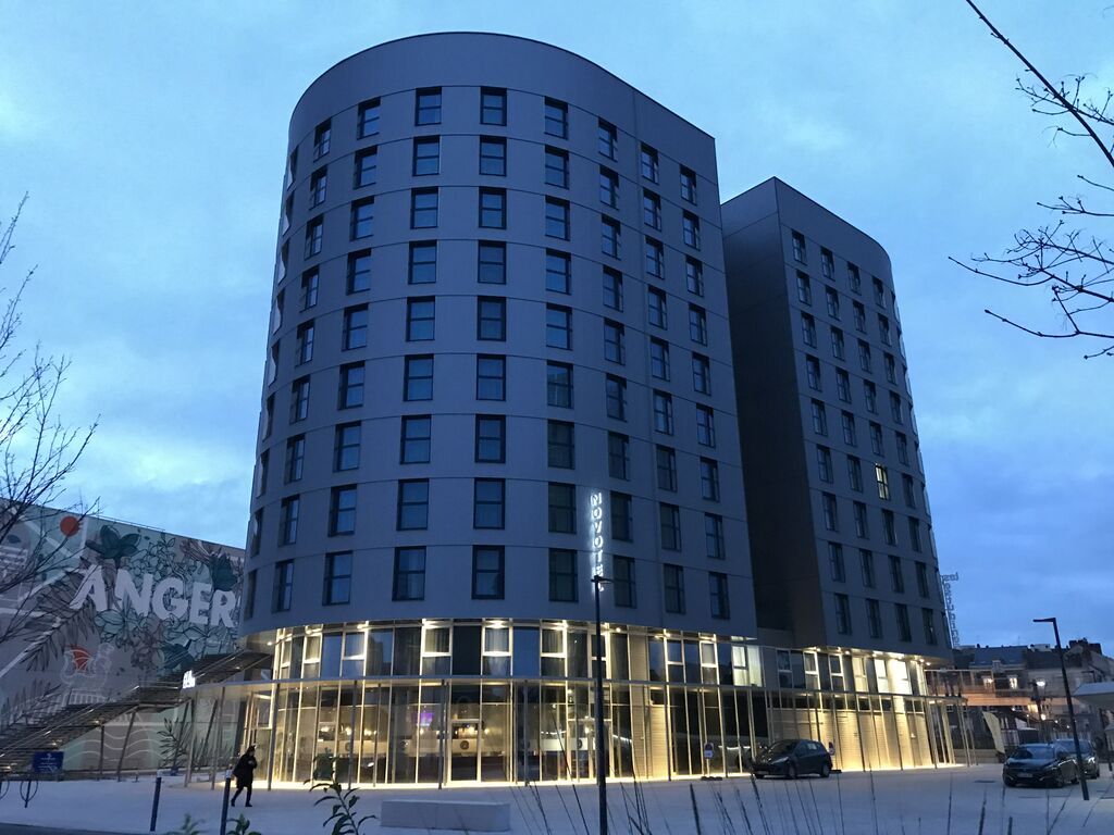 Quatuor Tower Hotel Novotel