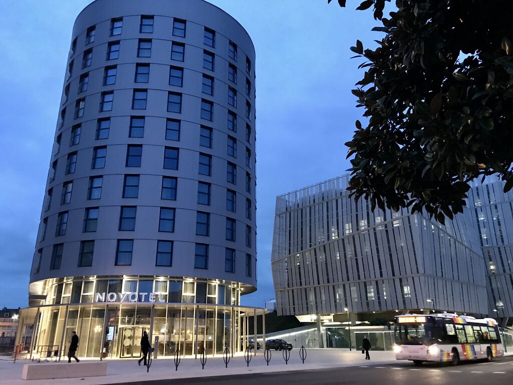 Quatuor Tower Hotel Novotel