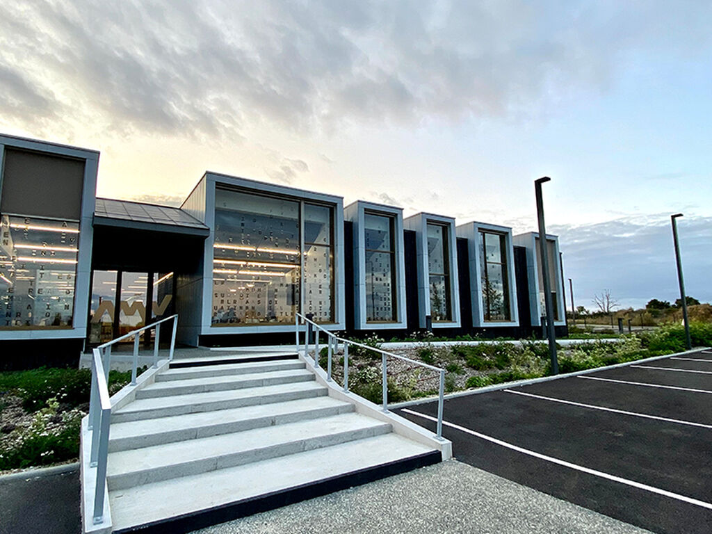 Maine Anjou Notaries