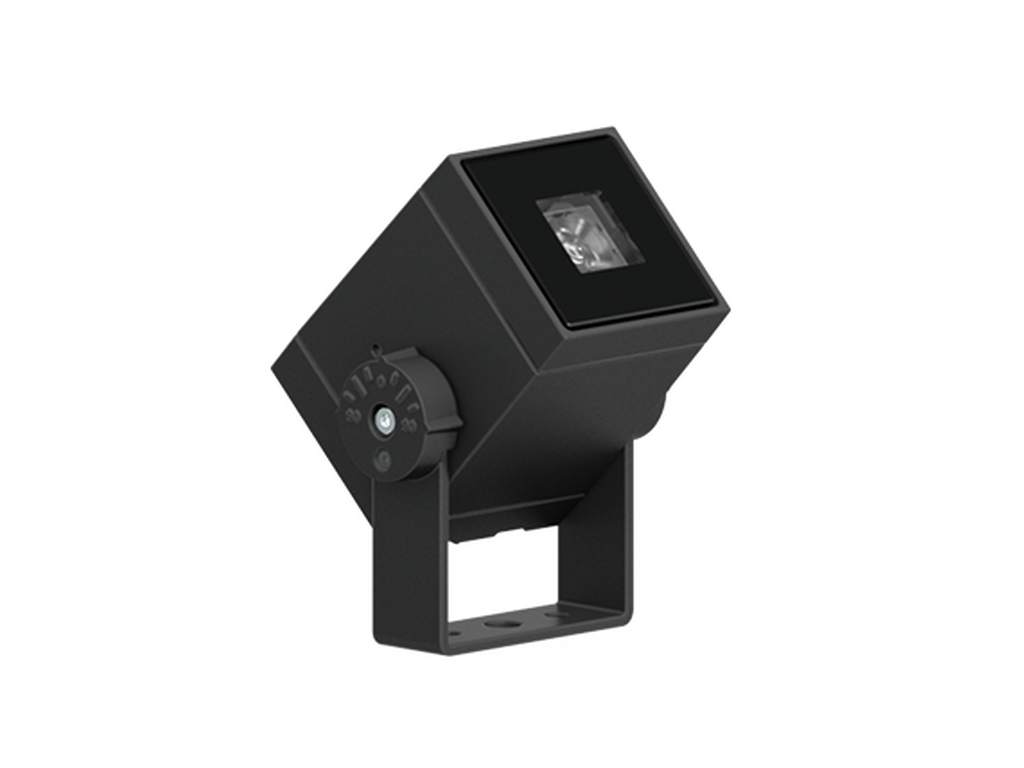 LADOR 1