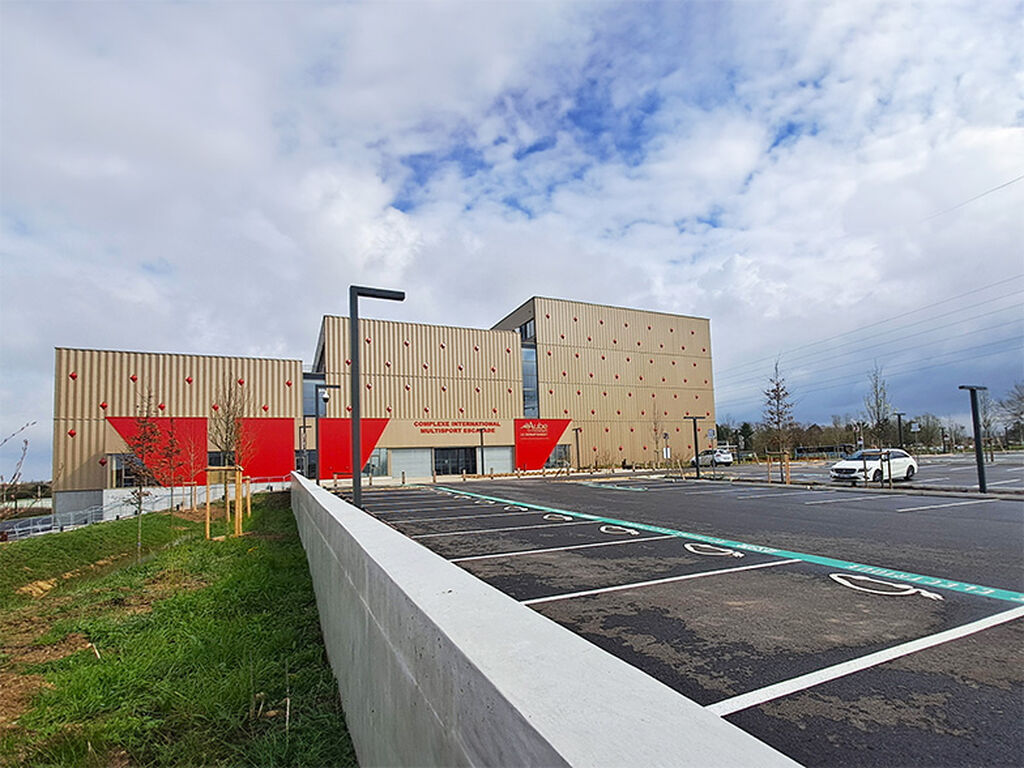 Complexe International Multisports et Escalade (CIME)