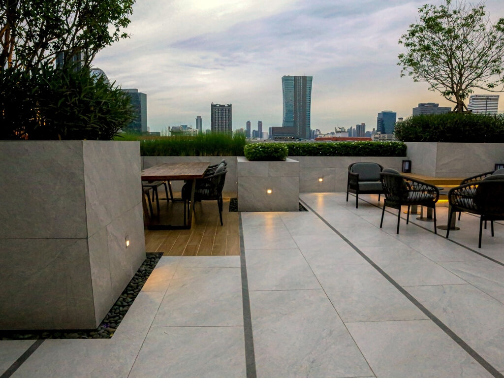 Aritier Penthouse At Ari