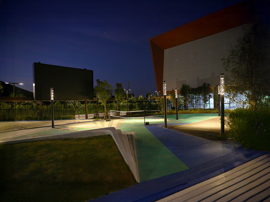 Pak Kret Community Sports Center