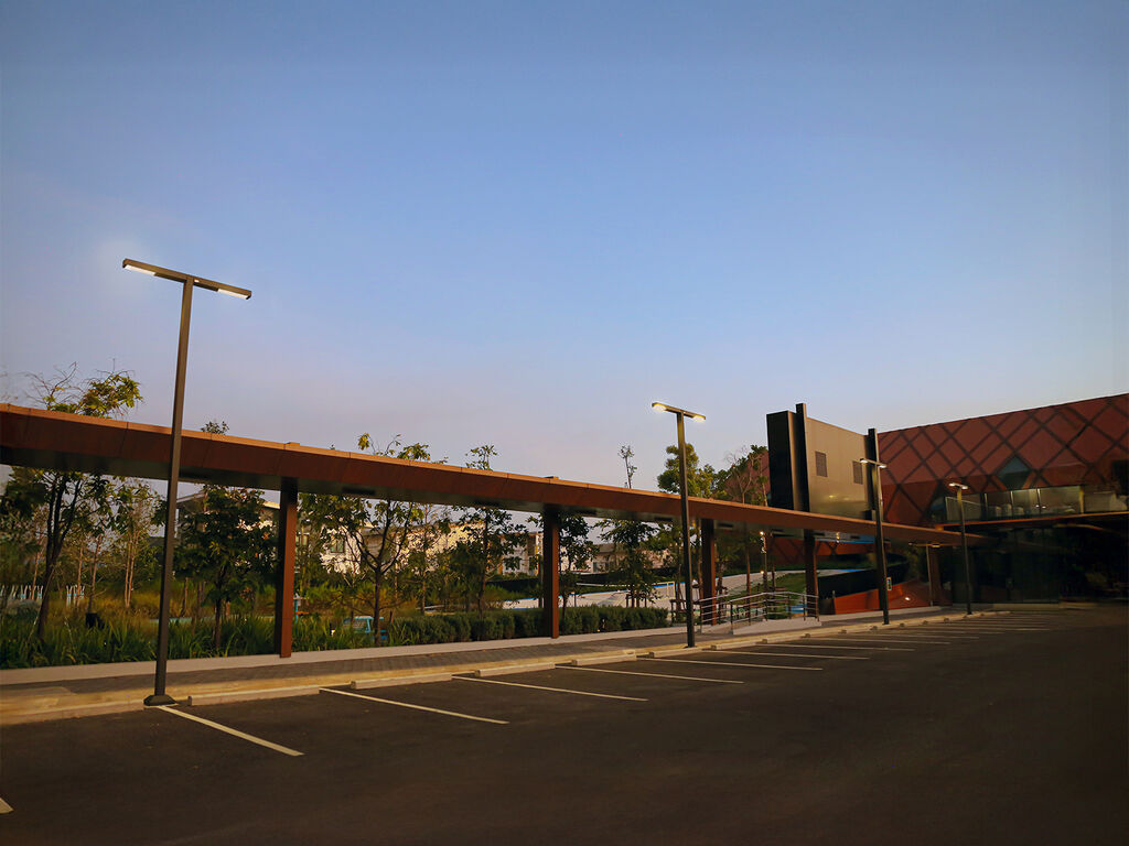 Pak Kret Community Sports Center