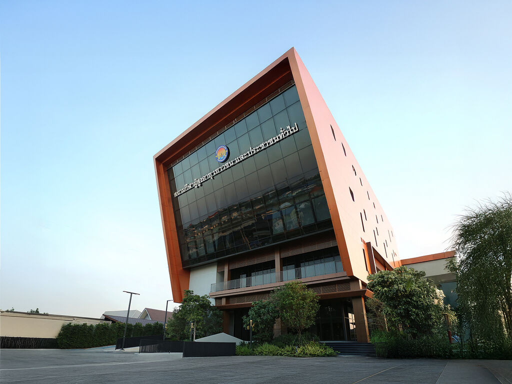 Pak Kret Community Sports Center