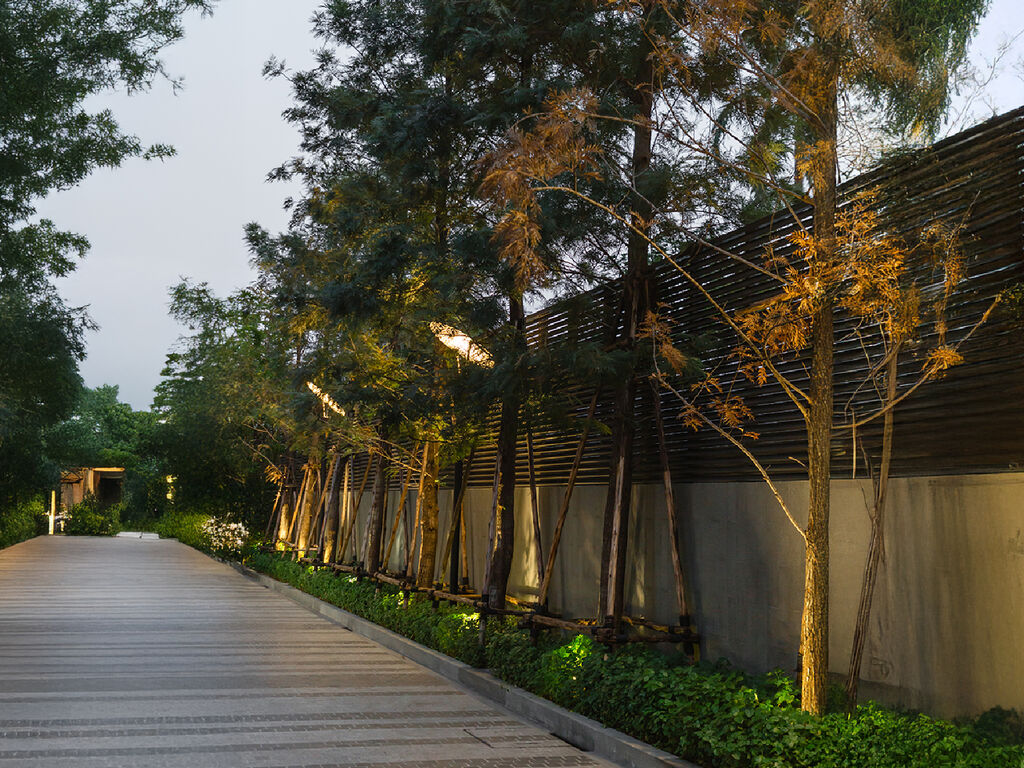 AESTIQ Thonglor