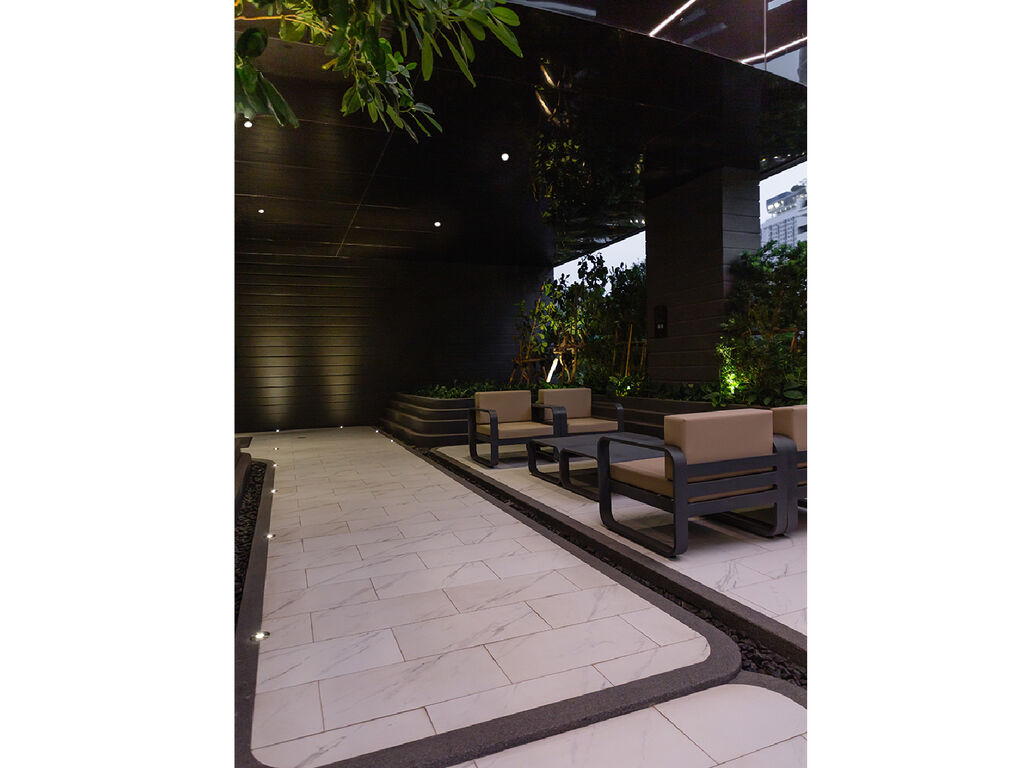 AESTIQ Thonglor