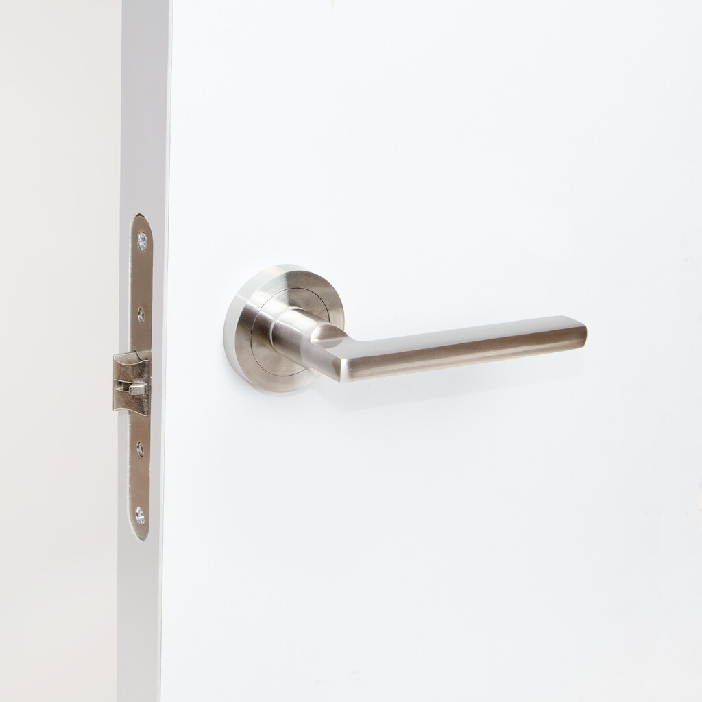 Lote de 5 manivelas Perth para puertas de interior, con roseta D.50mm, Aluminio y zamak, Níquel satinado-1