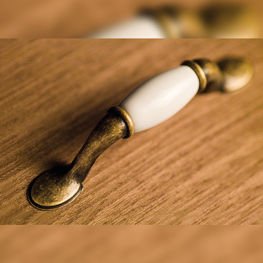 Furniture handle Papua, L127mm, interaxis 76mm, Zamak, bronze-2